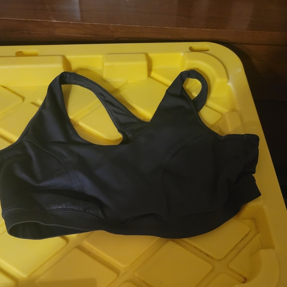 Black Women's Sports Bra